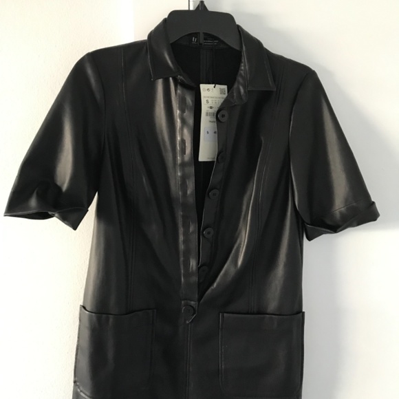 Hip Faux Leather - Picture 3 of 3